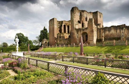 Kenilworth Cosy Castle View Apartment المظهر الخارجي الصورة